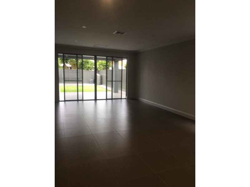 12B Palumbo Avenue, Newton SA 5074