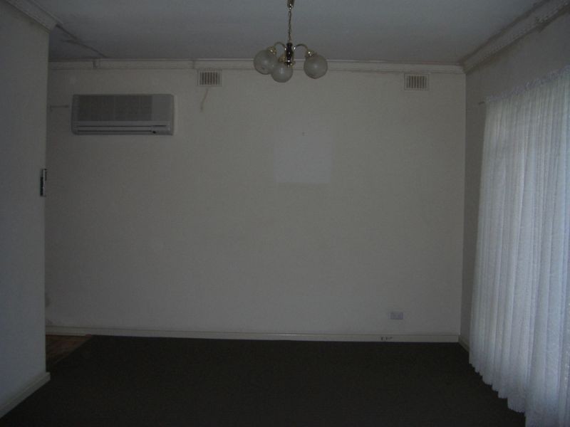 361 WRIGHT ROAD, Valley View SA 5093