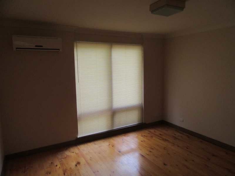 22 Deakin Avenue, Hope Valley SA 5090