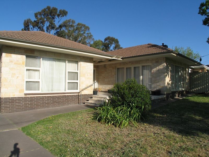 16 RAPHAEL AVENUE, Dernancourt SA 5075