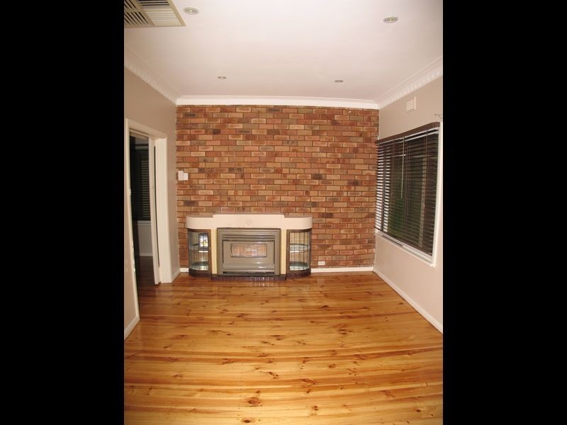 24 THE PARADE, Holden Hill SA 5088