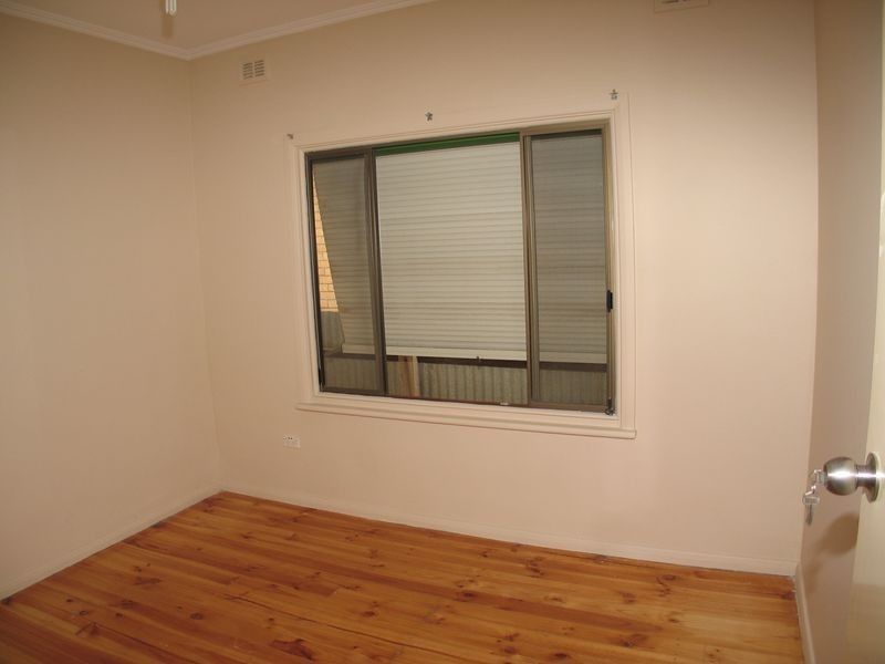 24 THE PARADE, Holden Hill SA 5088