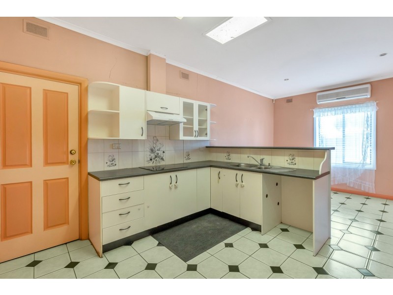 47 Hanson Road, Woodville North SA 5012