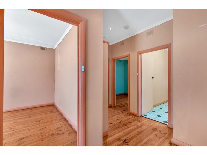 47 Hanson Road, Woodville North SA 5012