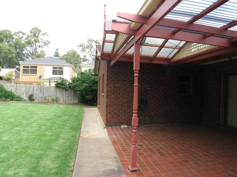6 Philip Court, Rostrevor SA 5073