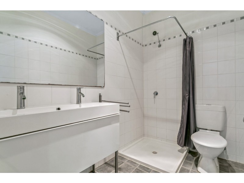 15 Ascot Avenue, Vale Park SA 5081