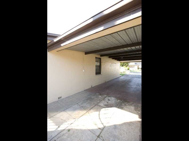 1 MARKWICK CRESCENT, Campbelltown SA 5074