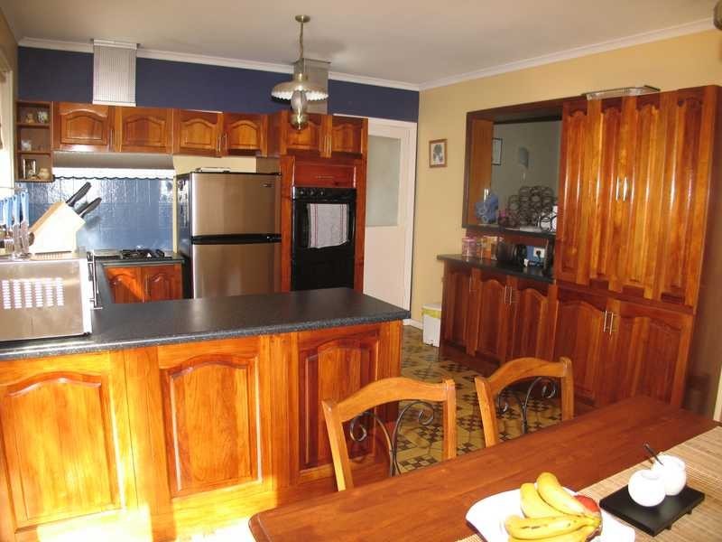 21 CHERYL AVENUE, Valley View SA 5093