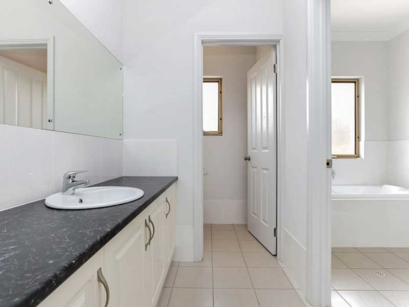 22 Sitters Memorial Drive, Burnside SA 5066