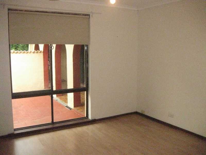 16 GLENDA DRIVE, Athelstone SA 5076