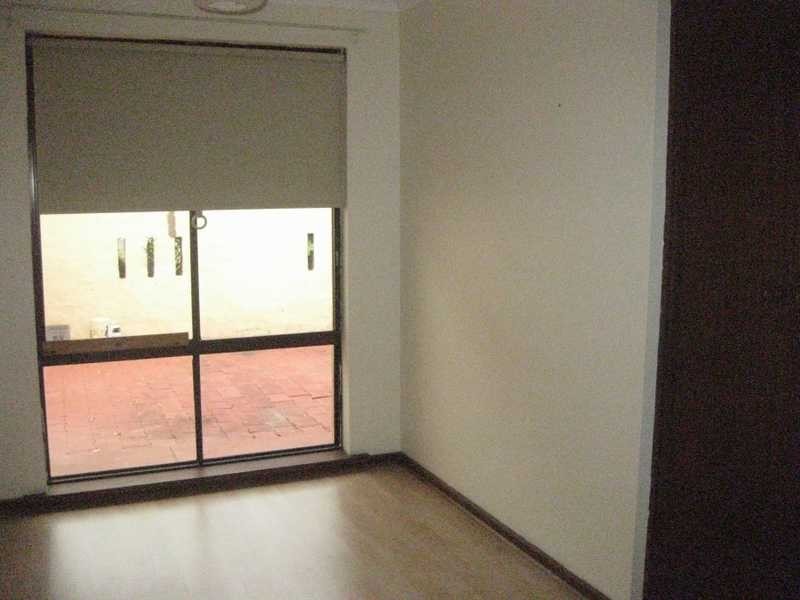 16 GLENDA DRIVE, Athelstone SA 5076