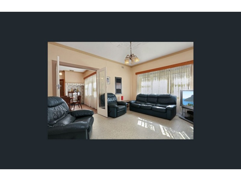 6 Pine Street, Campbelltown SA 5074