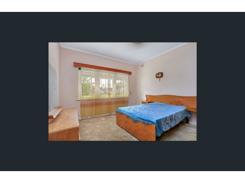 6 Pine Street, Campbelltown SA 5074