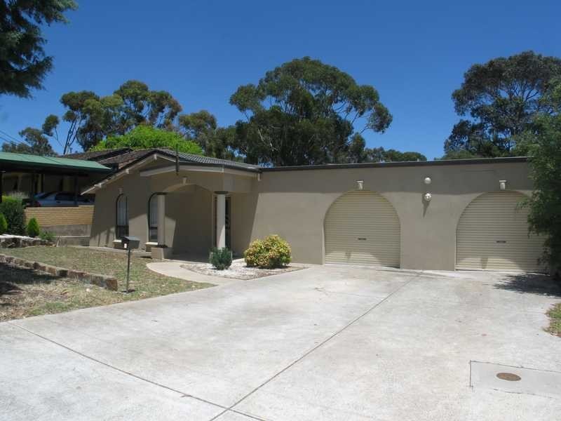 8 KOONUNGA AVENUE, Rostrevor SA 5073
