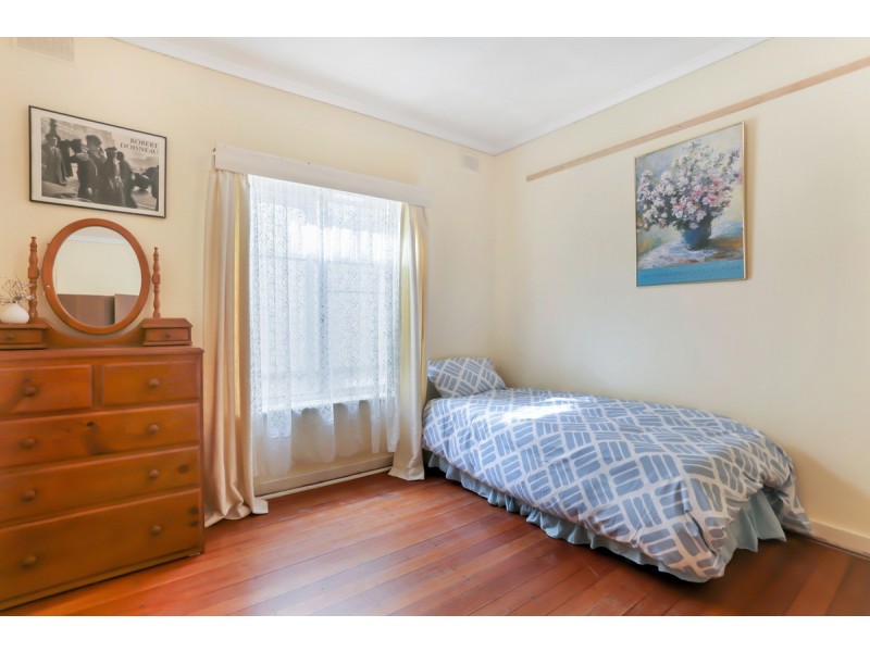 8 Cash Street, Rostrevor SA 5073