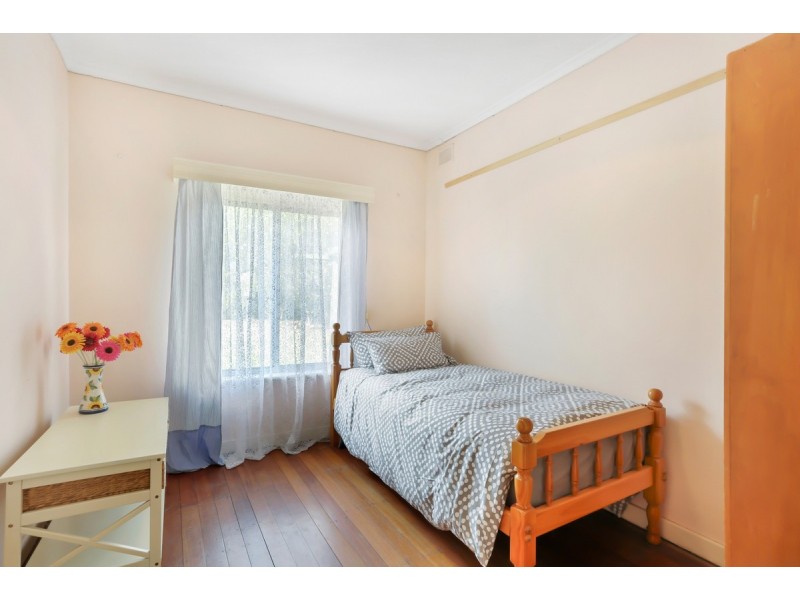 8 Cash Street, Rostrevor SA 5073