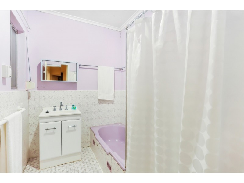 8 Cash Street, Rostrevor SA 5073