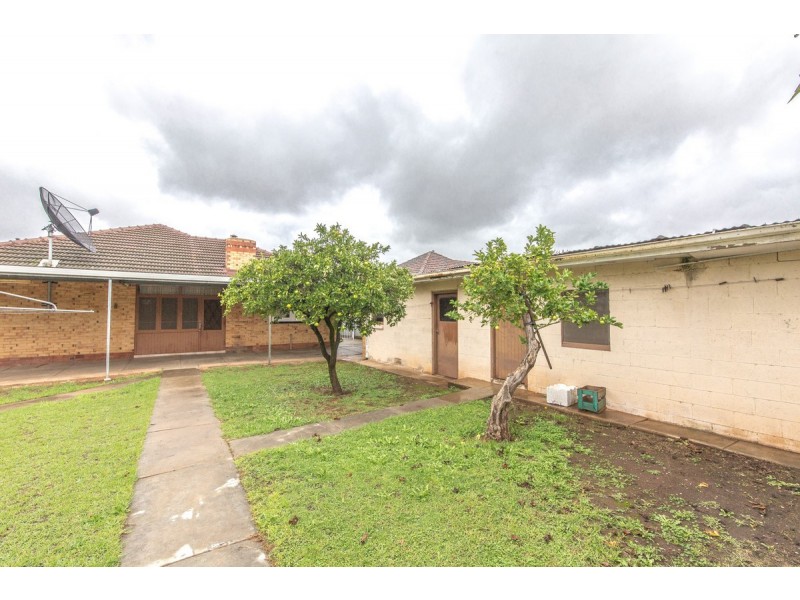 5 Trafford Road, Campbelltown SA 5074