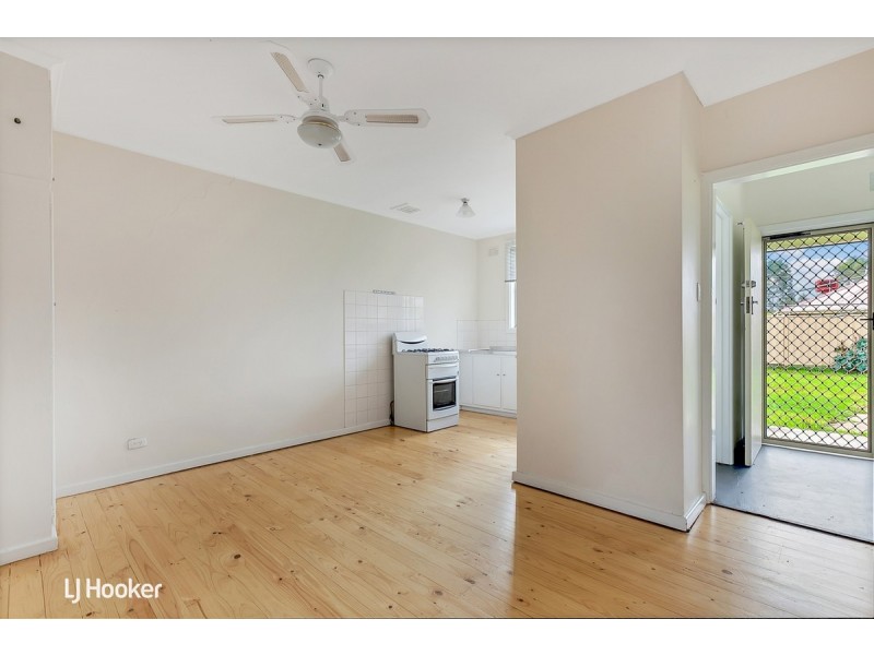 20 Small Crescent, Smithfield Plains SA 5114