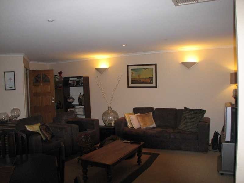 2/7 WILTON AVENUE, Campbelltown SA 5074