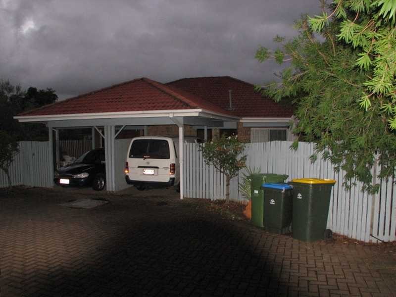 2/7 WILTON AVENUE, Campbelltown SA 5074