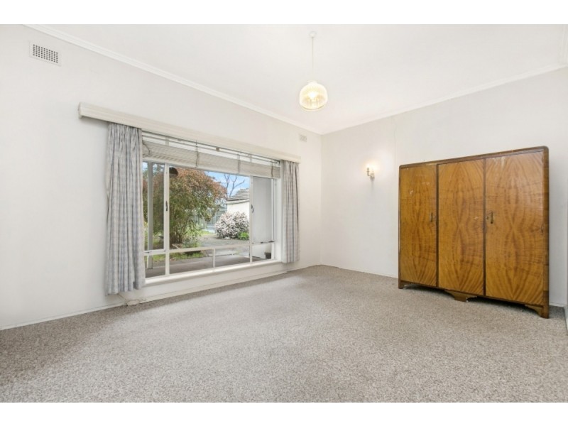 12 Kitchener Street, Netherby SA 5062