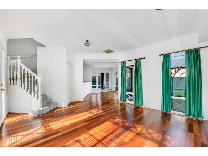 7 Thiele Grove, Kensington Park SA 5068
