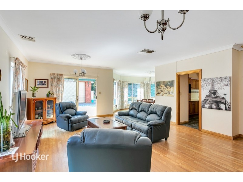 22 Hallett Road, Wattle Park SA 5066