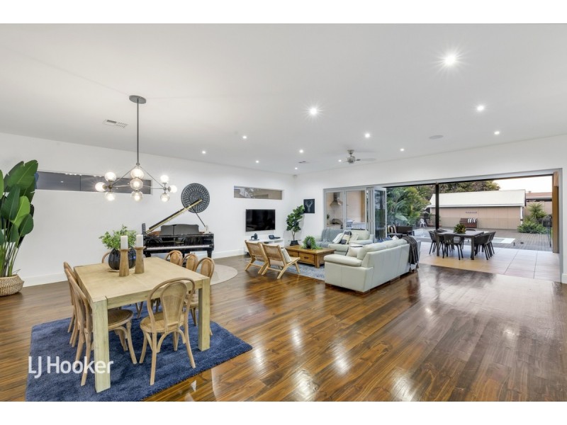 10 Oleander Street East, South Brighton SA 5048