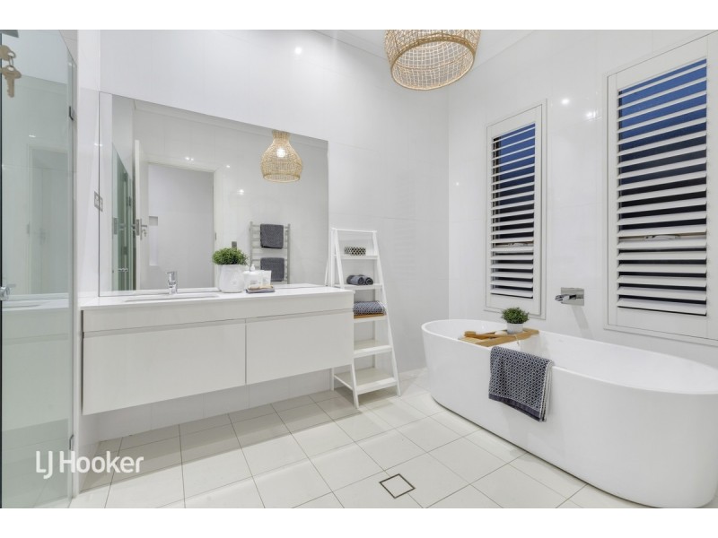 10 Oleander Street East, South Brighton SA 5048