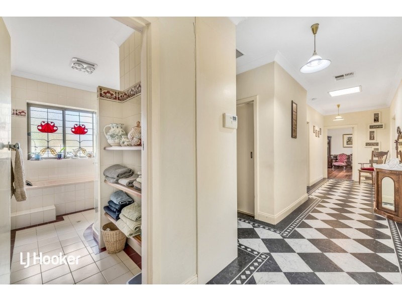 124 Upper Sturt Road, Glenalta SA 5052