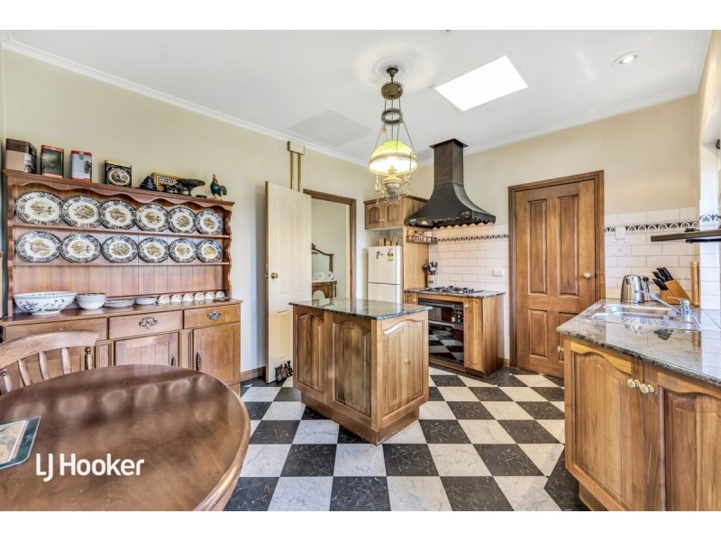 124 Upper Sturt Road, Glenalta SA 5052