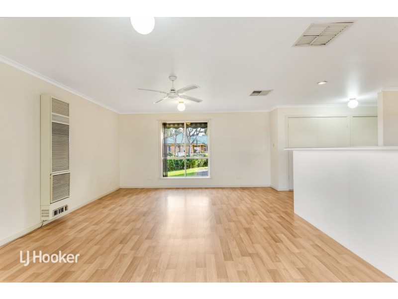 25 Kirkby Circuit, Greenacres SA 5086