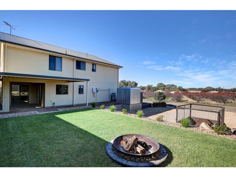 2 Murray Avenue, Woodlane SA 5238