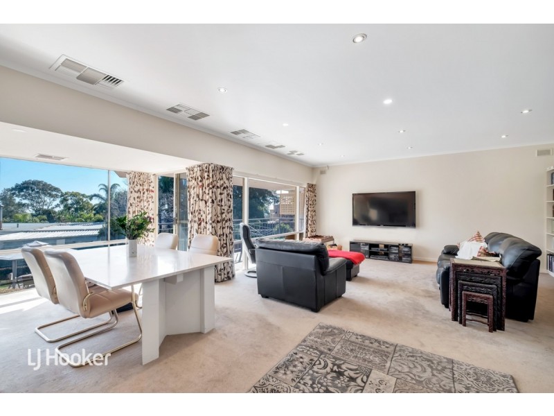 41 Crompton Drive, Wattle Park SA 5066