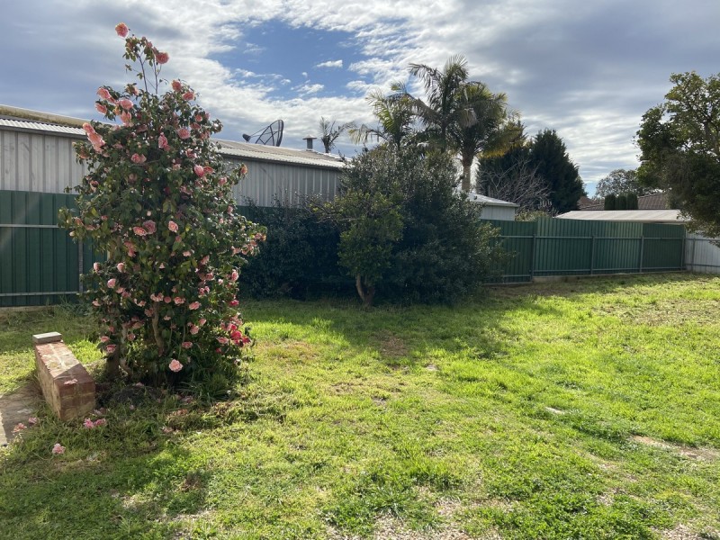 4 Canterbury Avenue, Trinity Gardens SA 5068