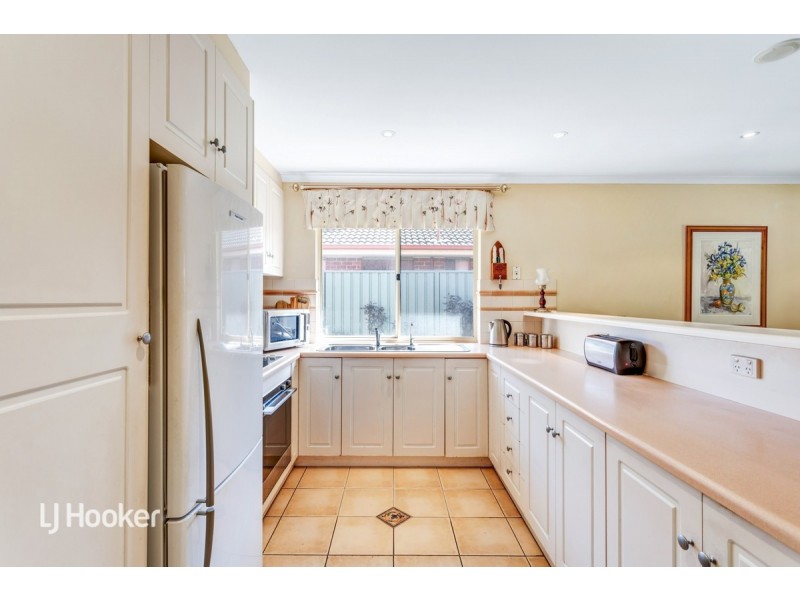 10 Stockman Place, Walkley Heights SA 5098