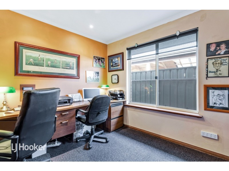 10 Stockman Place, Walkley Heights SA 5098