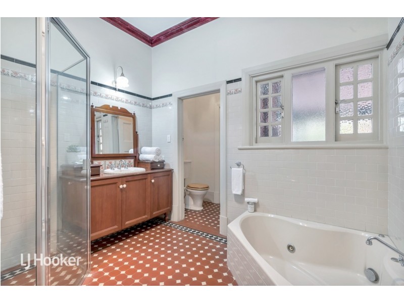 138 Kensington Road, Toorak Gardens SA 5065