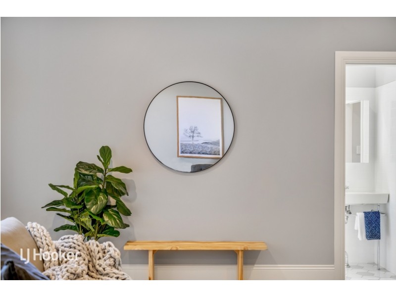 22 Sixth Avenue, St Peters SA 5069