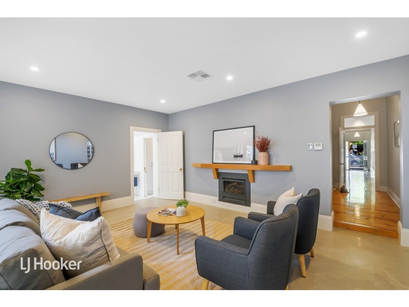 22 Sixth Avenue, St Peters SA 5069