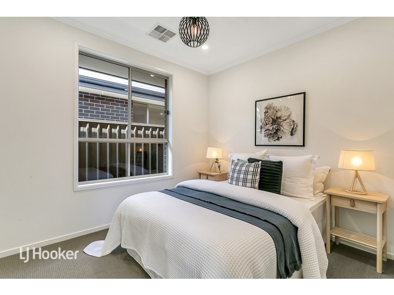 43 Minkie Avenue, Mitchell Park SA 5043