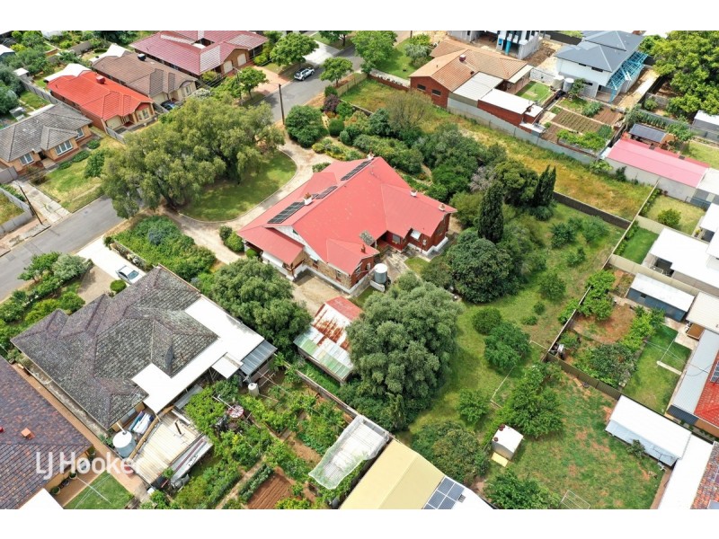 6 Lorenz Street, Campbelltown SA 5074