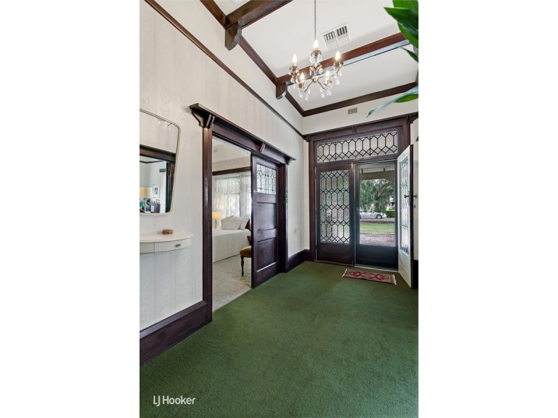 6 Lorenz Street, Campbelltown SA 5074