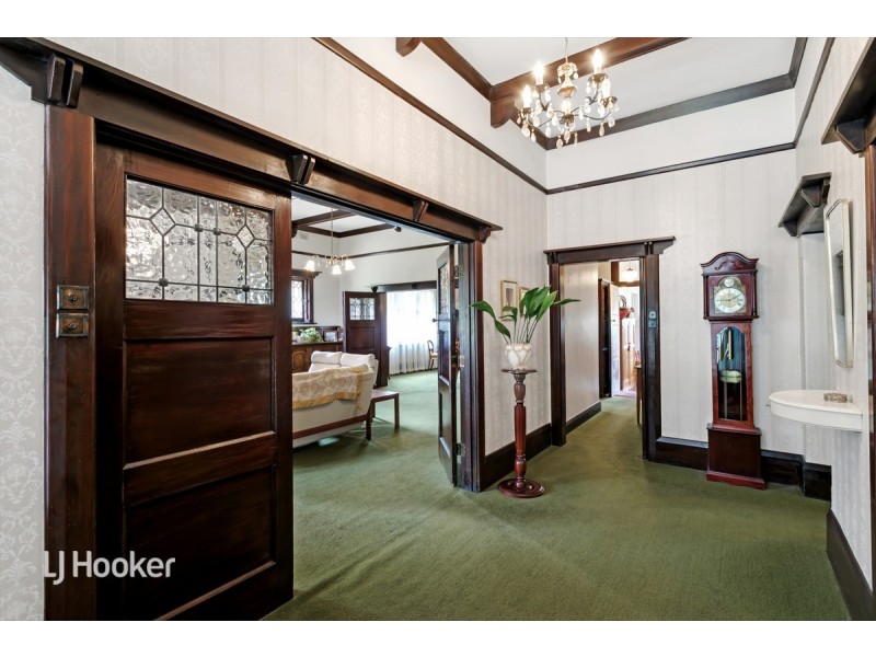 6 Lorenz Street, Campbelltown SA 5074