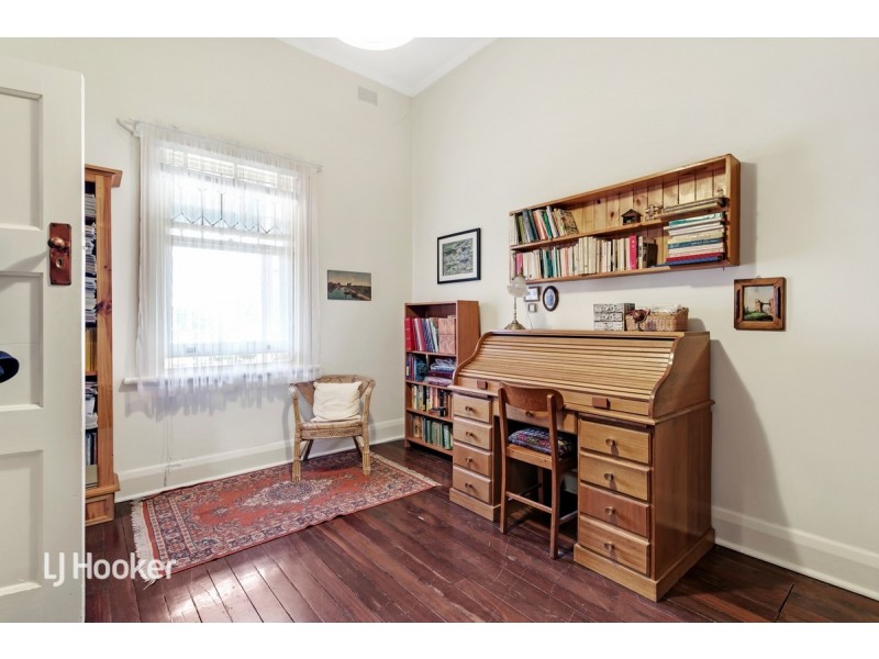 6 Lorenz Street, Campbelltown SA 5074