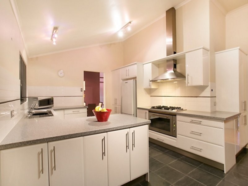 8 Janette Place, Grange SA 5022