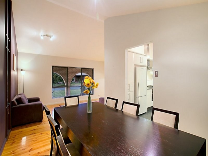 8 Janette Place, Grange SA 5022