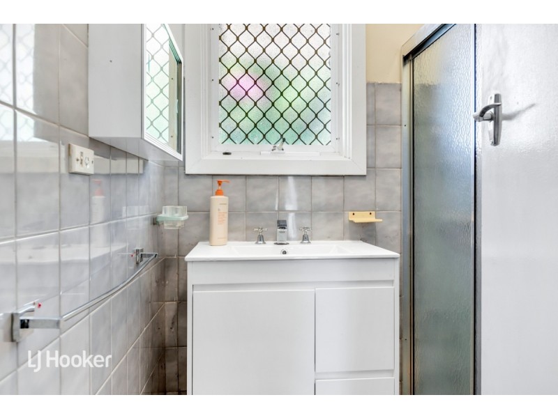 45 Crisp Road, Elizabeth Downs SA 5113