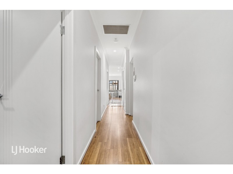 4 Inverell Avenue, Sturt SA 5047